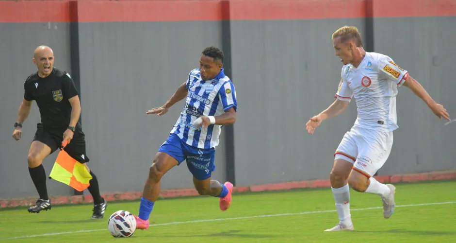 Fora de casa, CSA fica no empate com o Tombense, em duelo pela Série C: 0 a 0